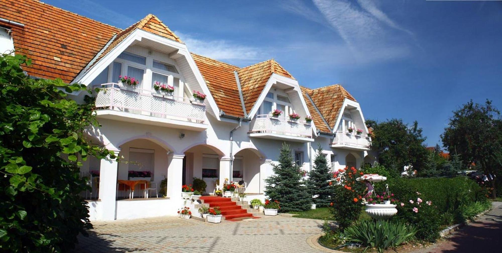 Pension Ovari Buk Exterior photo